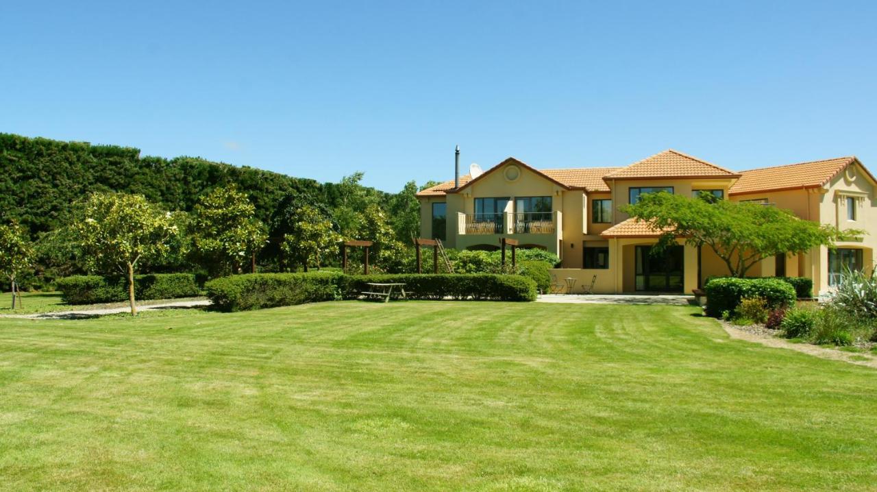 Tuscany Downs Estate Darfield Eksteriør bilde